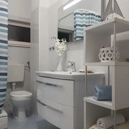Apartment Tomo *